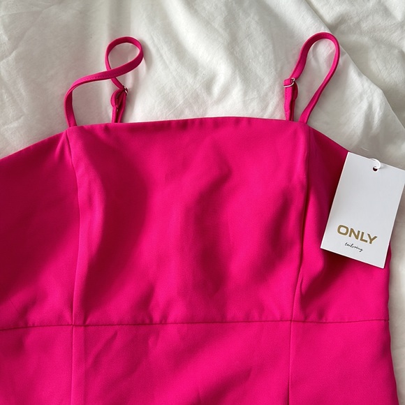 Only Slim Short Dress - Picture 2 of 4